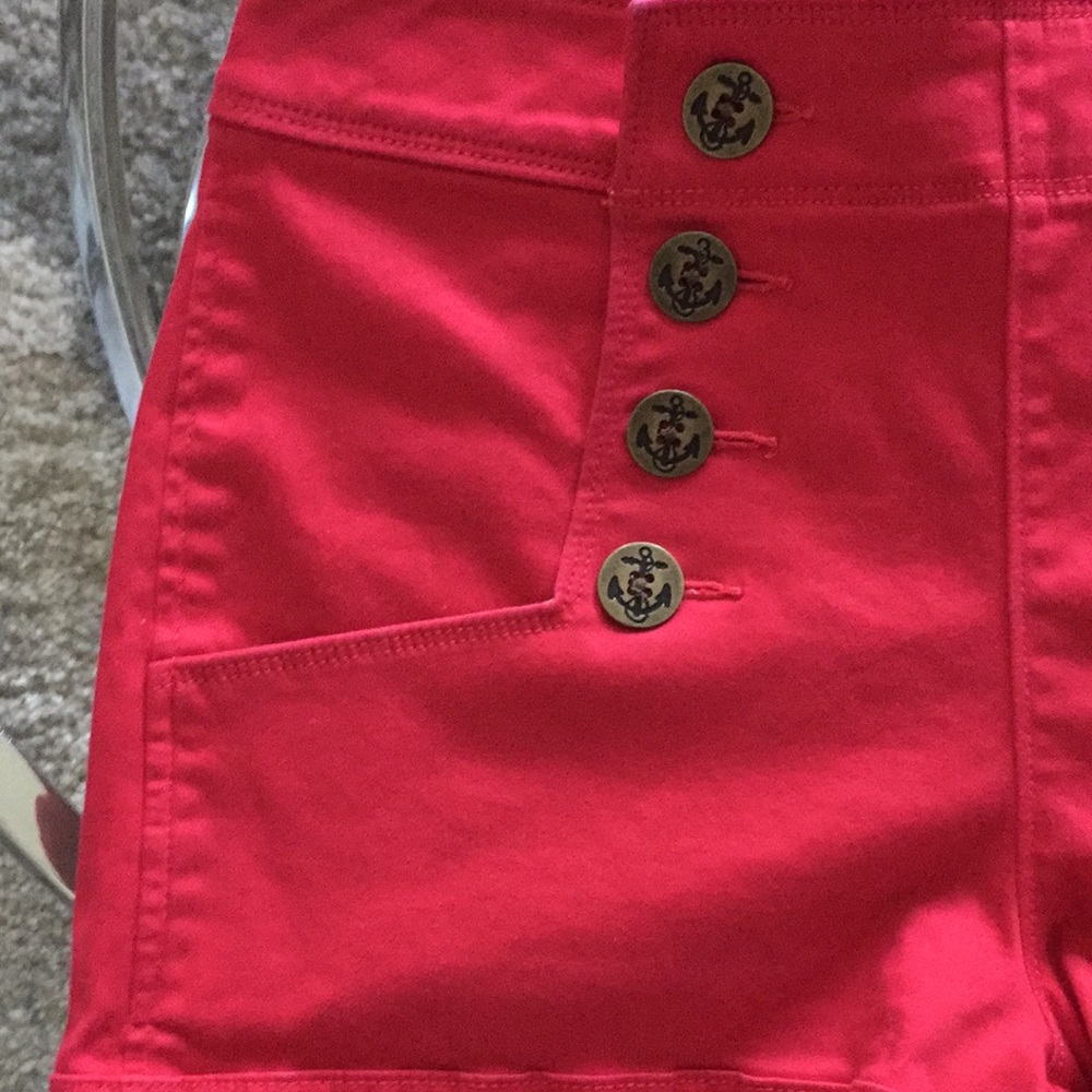 Short - Picture 3 of 6